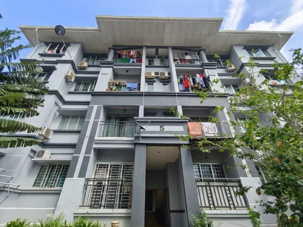 Single Storey Landed House in Kuching